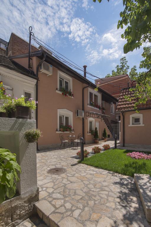 Apartments Jevtic Belgrado Buitenkant foto